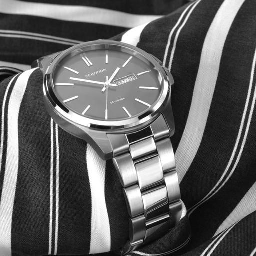 Sekonda Classic Men's Watch | Silver Case & Stainless Steel Bracelet with Black Dial | 3381