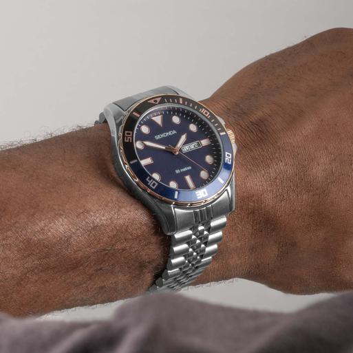 Sekonda Balearic Men's Watch | Silver Alloy Case & Stainless Steel Bracelet with a Black Dial | 1830